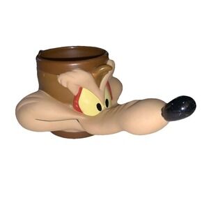 Vintage 1992 Warner Brothers Wilie E Coyote Mug Collectable